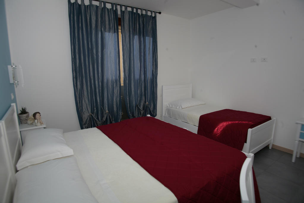 Bed & Breakfast Nettuno Comun Nuovo Oda fotoğraf